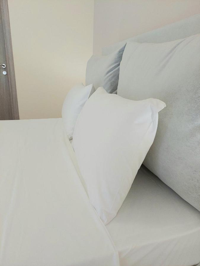 Elizabeth Apartments ヒマラ エクステリア 写真