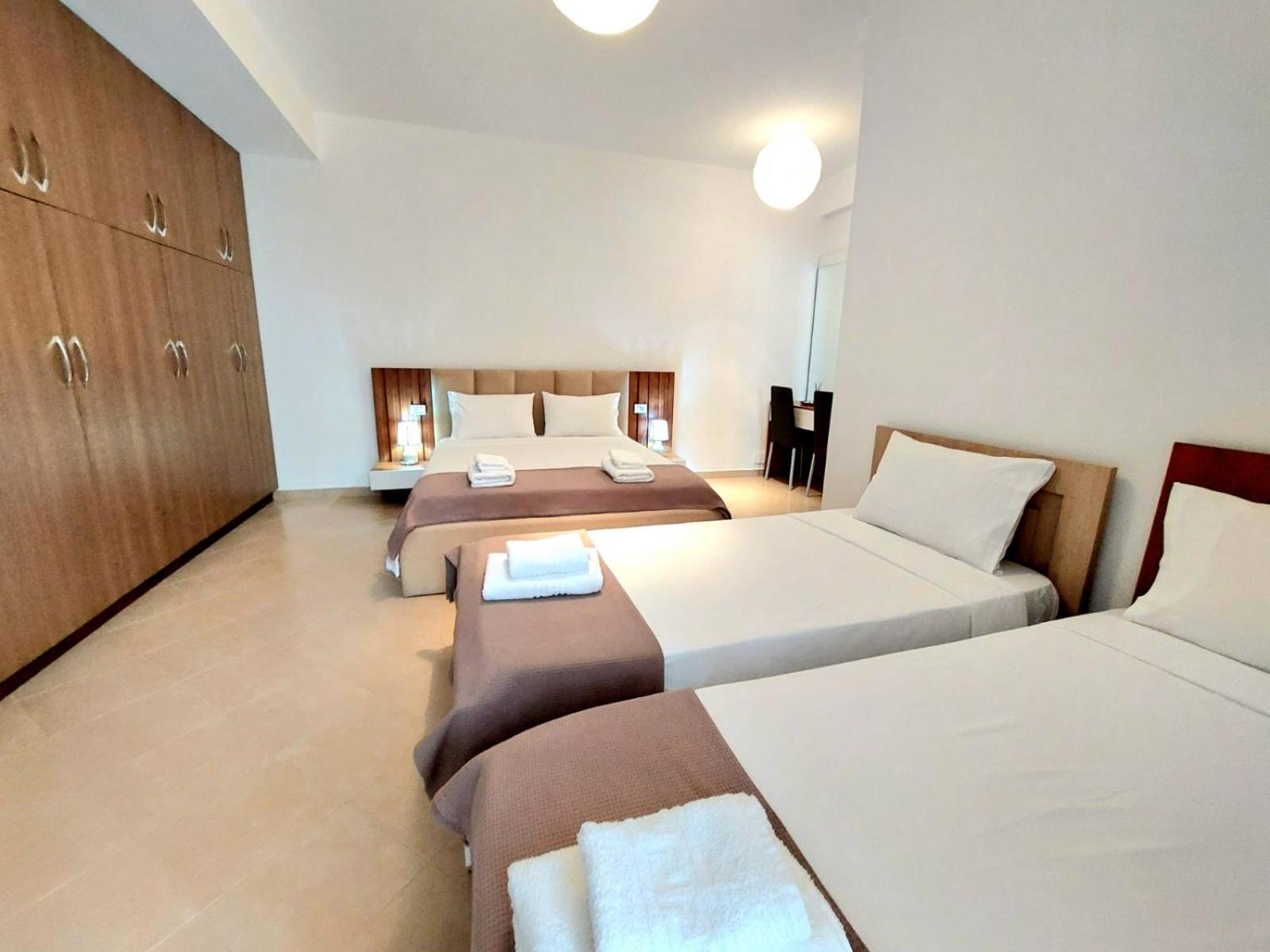 Elizabeth Apartments ヒマラ エクステリア 写真